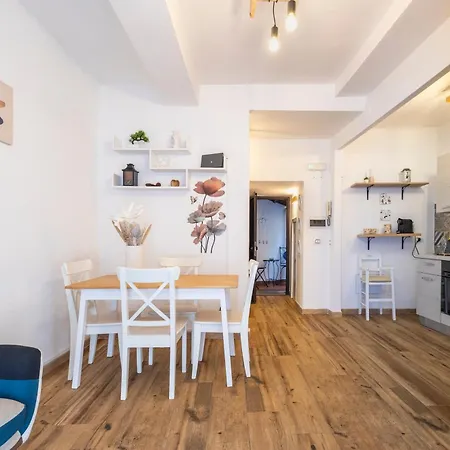 Tommyapartment Centrale, Comodo, Moderno. Apartment Ronciglione (Viterbo)