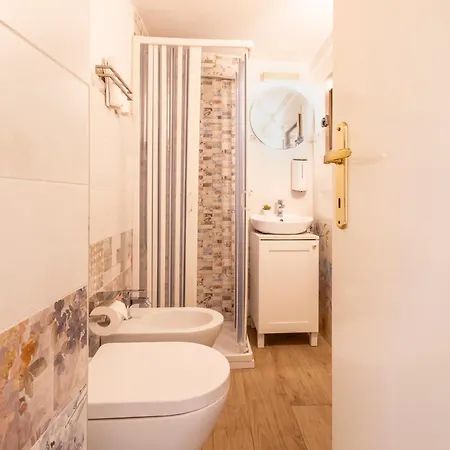 Apartment Tommyapartment Centrale, Comodo, Moderno. Ronciglione (Viterbo)